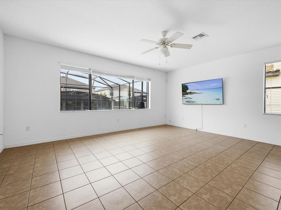 En Venta: $520,000 (5 camas, 4 baños, 2333 Pies cuadrados)