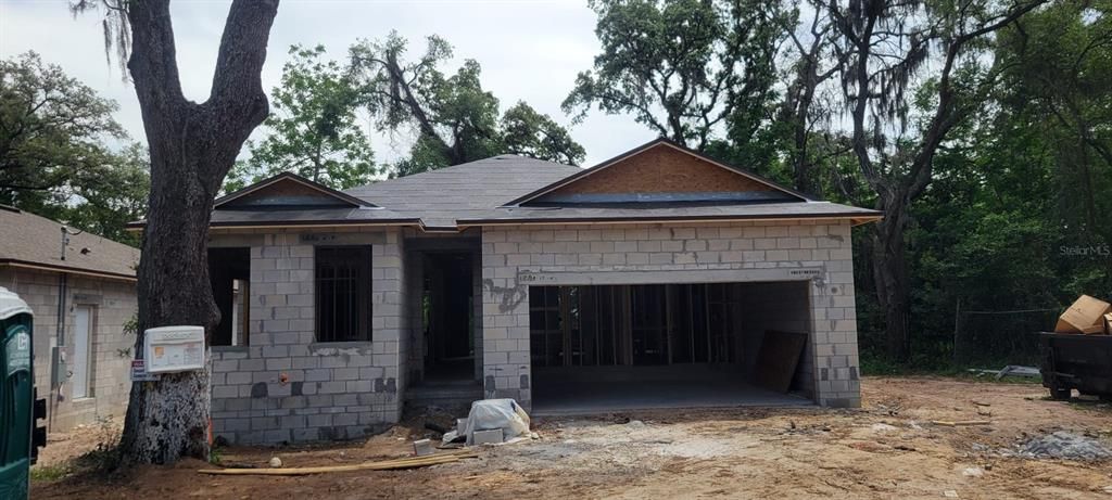 For Sale: $409,900 (3 beds, 3 baths, 1720 Square Feet)