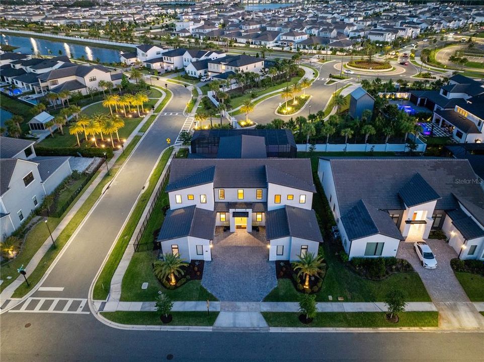 На продажу: $2,849,000 (5 спален, 5 ванн, 5816 Квадратных фут)