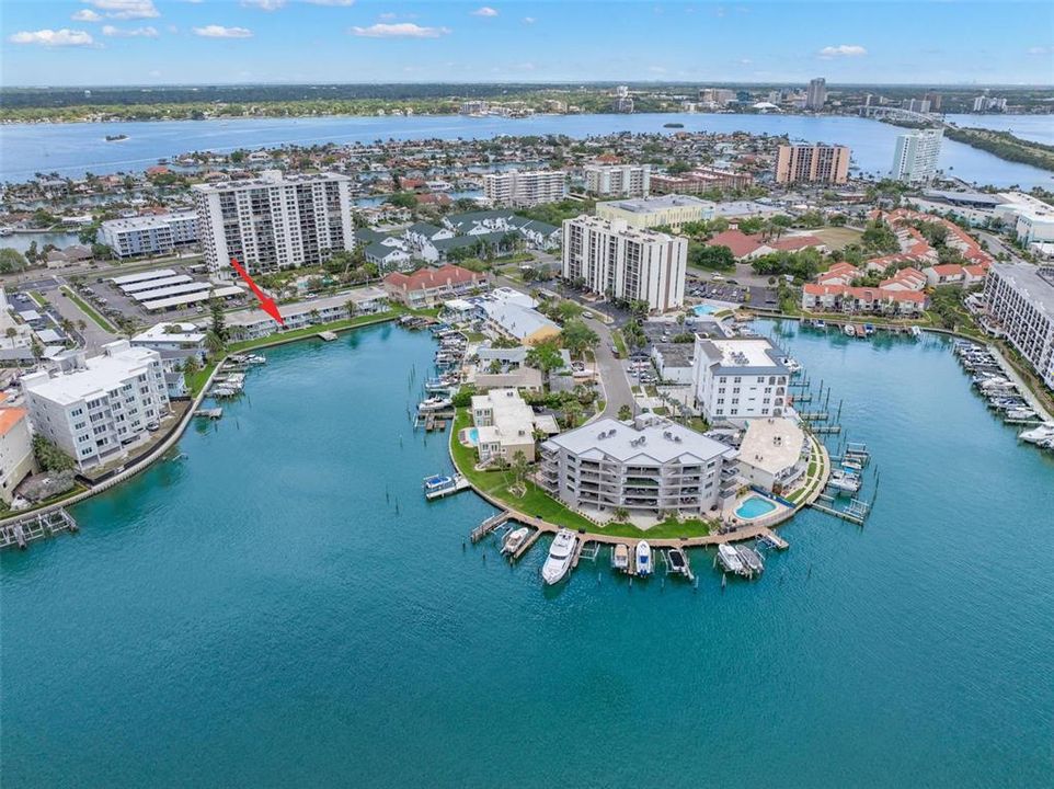 На продажу: $499,900 (2 спален, 2 ванн, 1005 Квадратных фут)