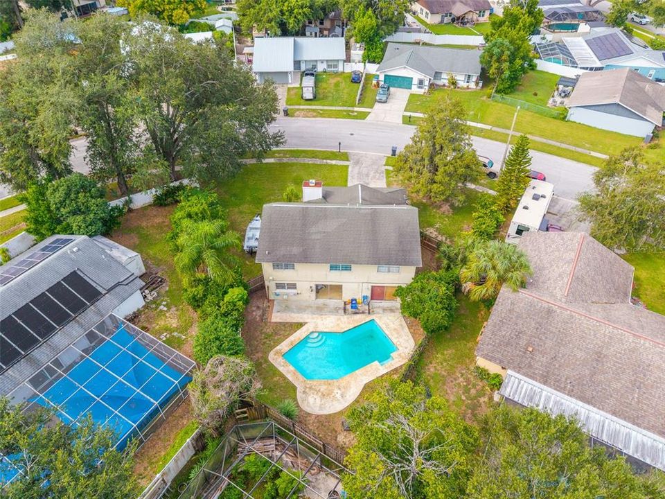 En Venta: $419,000 (4 camas, 2 baños, 1969 Pies cuadrados)