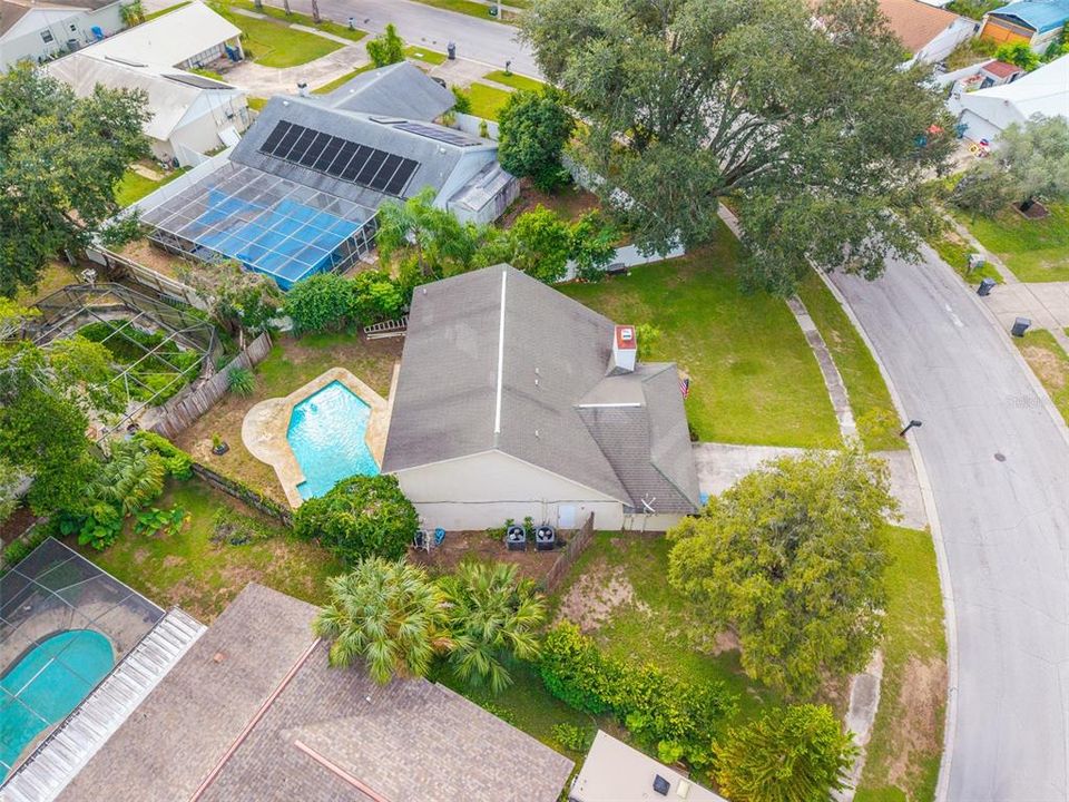 En Venta: $419,000 (4 camas, 2 baños, 1969 Pies cuadrados)