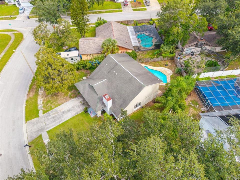 En Venta: $419,000 (4 camas, 2 baños, 1969 Pies cuadrados)