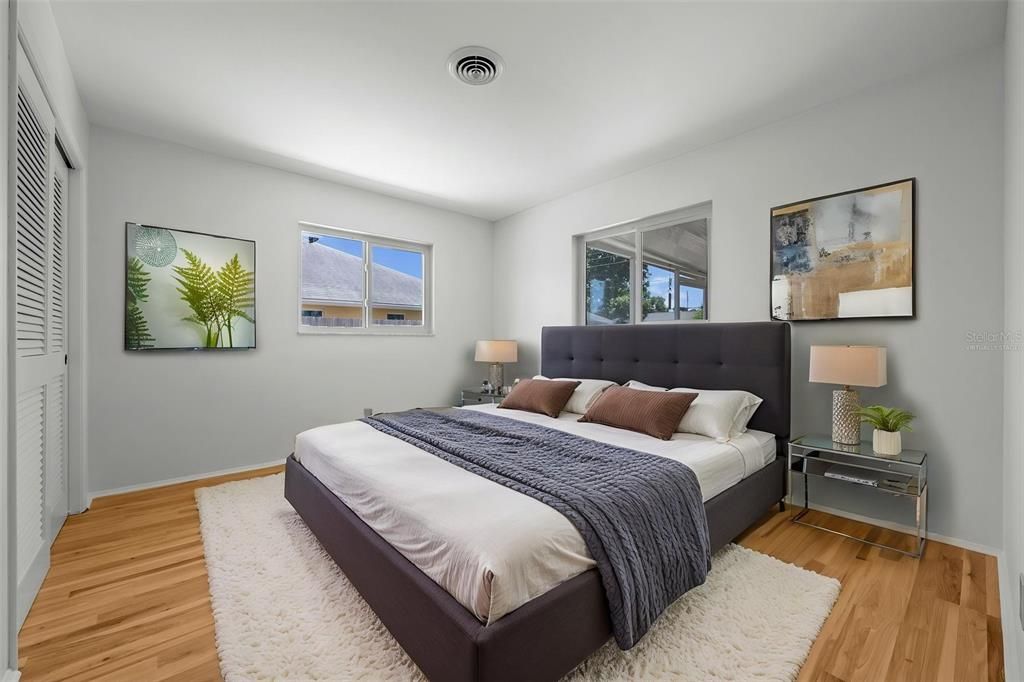 Activo con contrato: $299,999 (2 camas, 2 baños, 1221 Pies cuadrados)