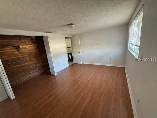 For Rent: $2,100 (3 beds, 2 baths, 1699 Square Feet)
