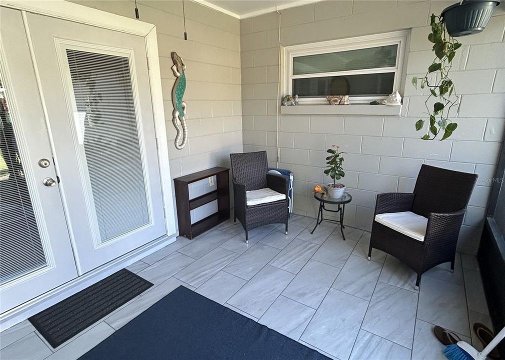 En Venta: $283,999 (3 camas, 2 baños, 1556 Pies cuadrados)