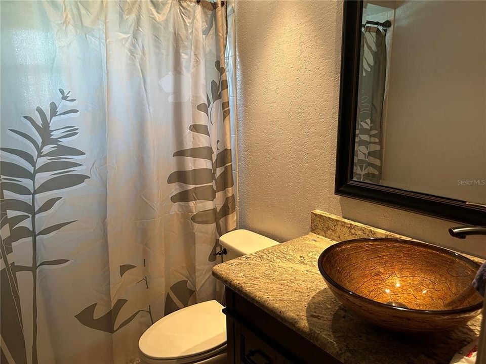 En Venta: $283,999 (3 camas, 2 baños, 1556 Pies cuadrados)