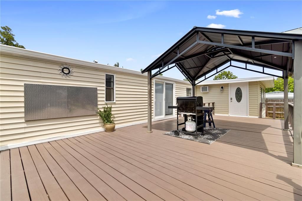 En Venta: $239,800 (3 camas, 2 baños, 1200 Pies cuadrados)