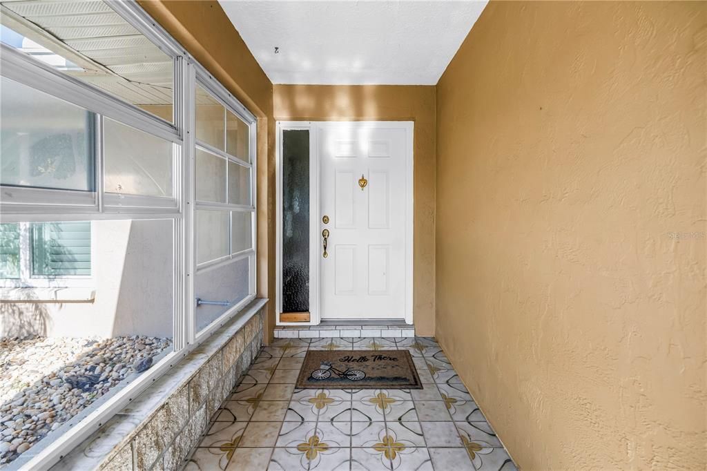 Active With Contract: $2,950 (2 beds, 2 baths, 1454 Square Feet)