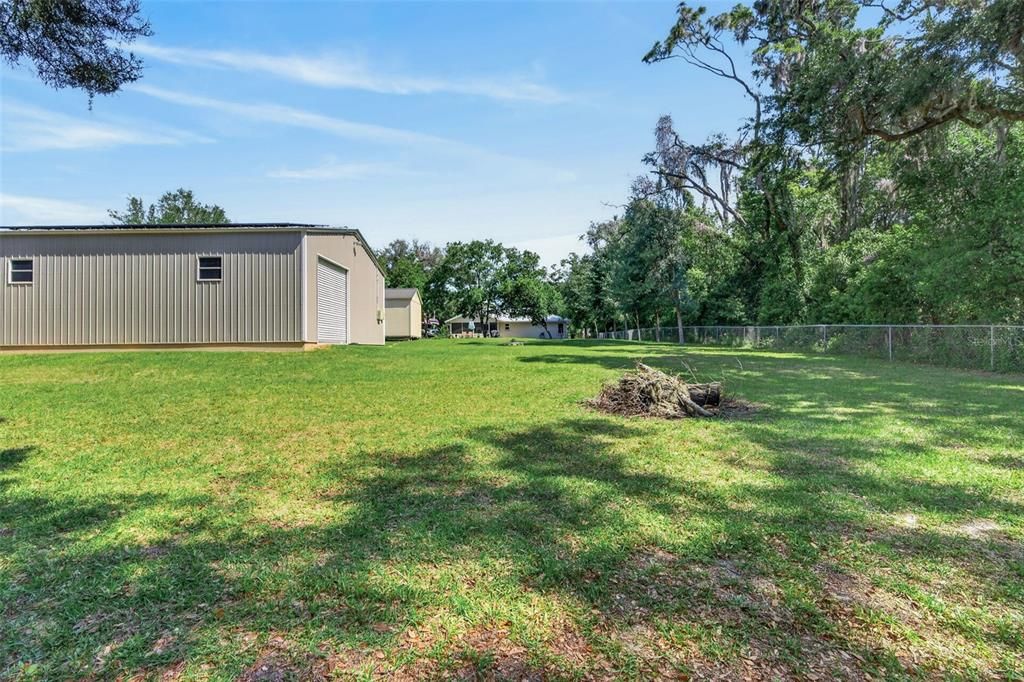Active With Contract: $425,000 (3 beds, 2 baths, 1491 Square Feet)