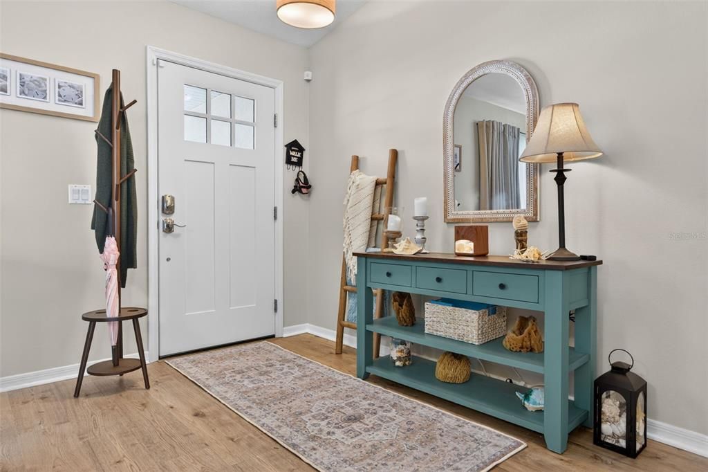 Active With Contract: $425,000 (3 beds, 2 baths, 1491 Square Feet)