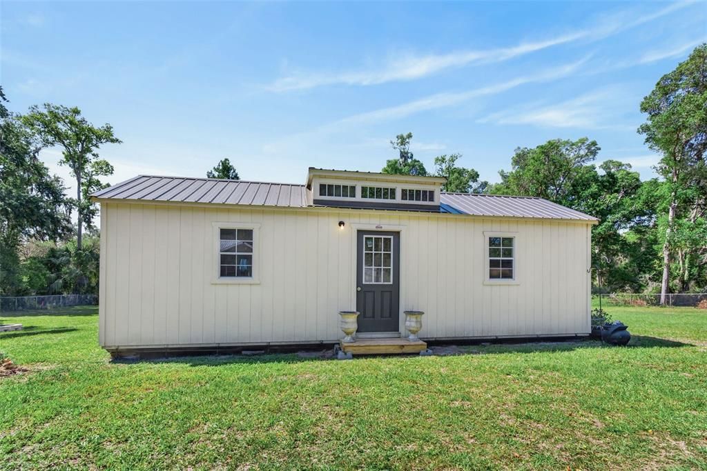 Active With Contract: $425,000 (3 beds, 2 baths, 1491 Square Feet)