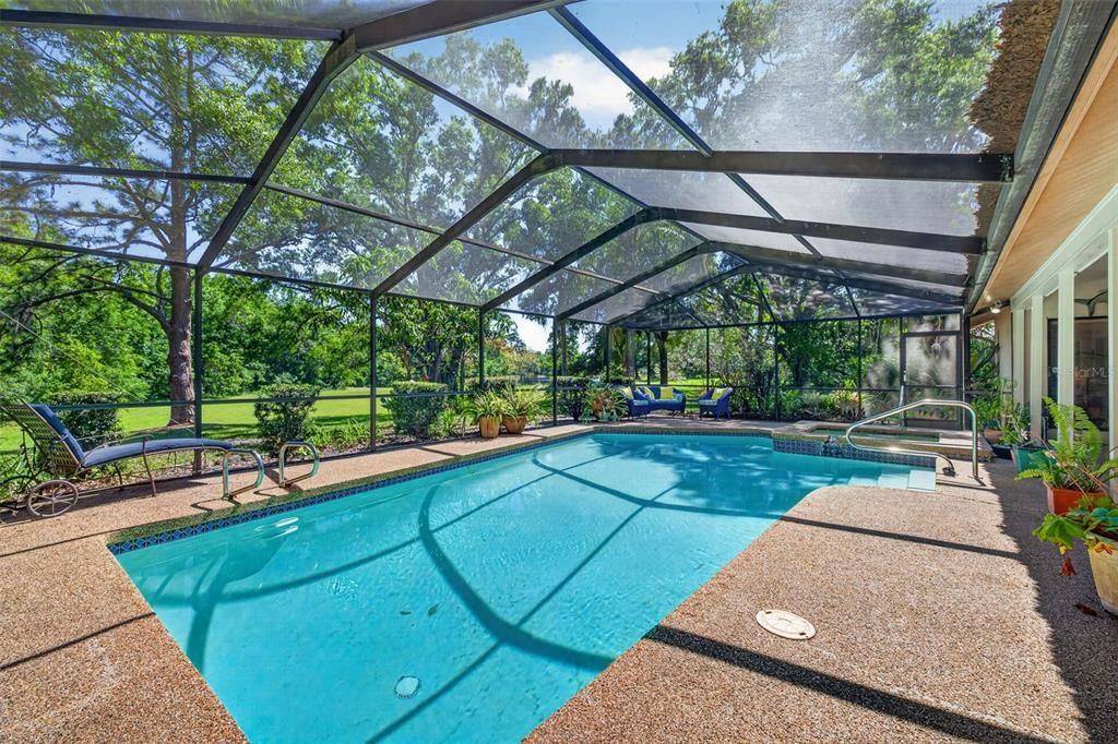 En Venta: $925,000 (4 camas, 2 baños, 2552 Pies cuadrados)