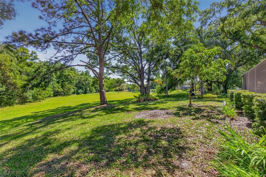 En Venta: $925,000 (4 camas, 2 baños, 2552 Pies cuadrados)