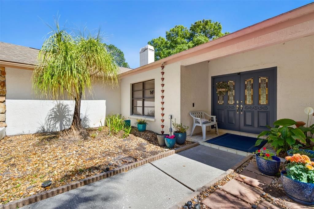 En Venta: $925,000 (4 camas, 2 baños, 2552 Pies cuadrados)