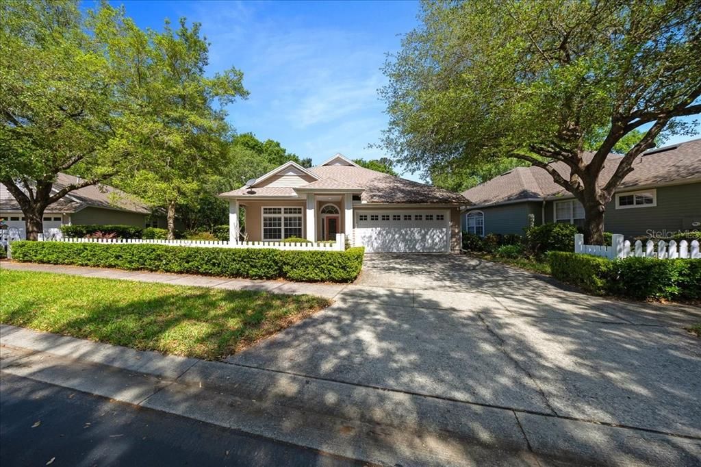 Activo con contrato: $347,500 (3 camas, 2 baños, 1894 Pies cuadrados)