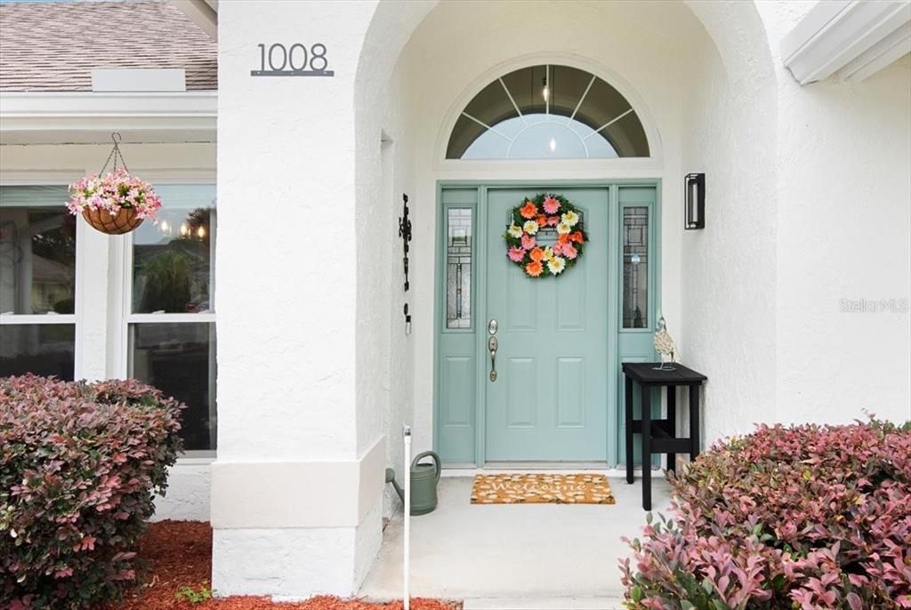 Active With Contract: $549,000 (3 beds, 2 baths, 2124 Square Feet)