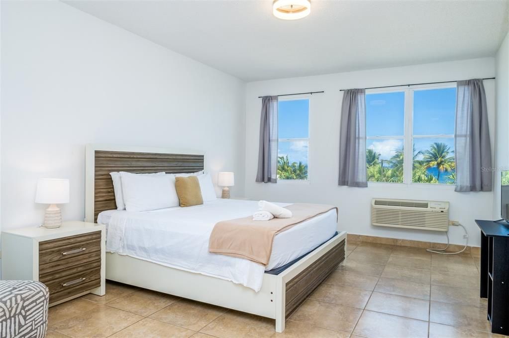En Venta: $620,000 (2 camas, 2 baños, 1762 Pies cuadrados)
