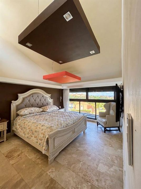 For Sale: $500,000 (2 beds, 2 baths, 0 Square Feet)