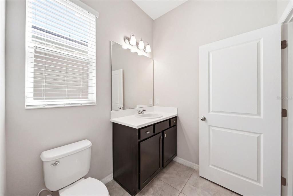 Active With Contract: $550,000 (5 beds, 4 baths, 3641 Square Feet)