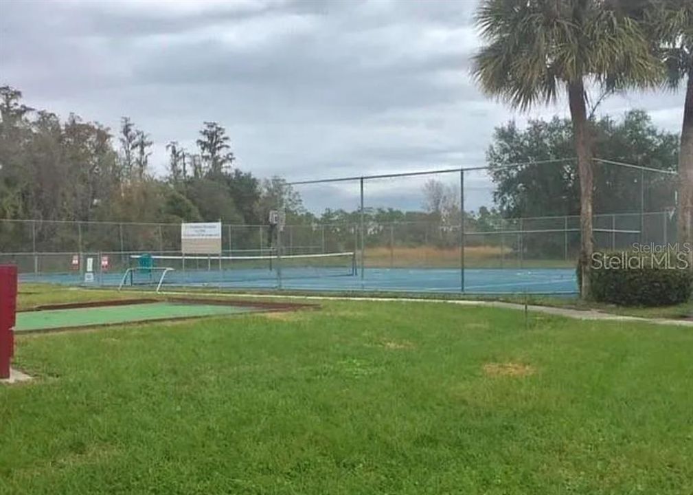En Venta: $215,000 (3 camas, 2 baños, 1144 Pies cuadrados)