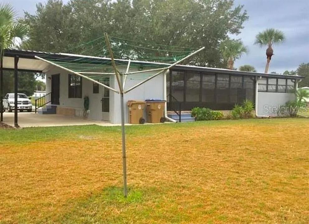 En Venta: $215,000 (3 camas, 2 baños, 1144 Pies cuadrados)