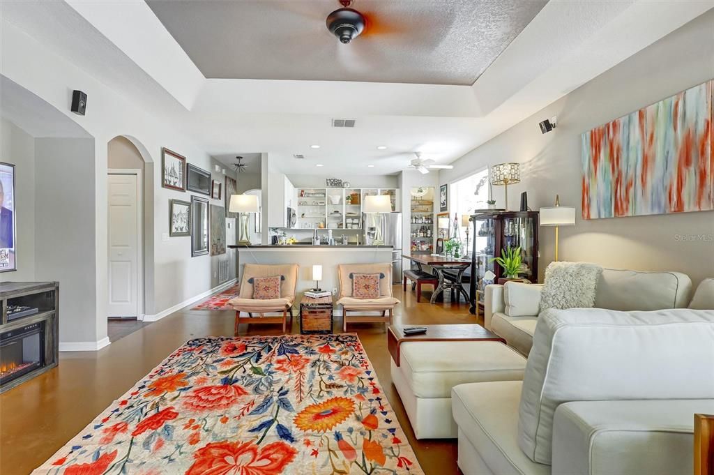 En Venta: $569,000 (3 camas, 2 baños, 1908 Pies cuadrados)