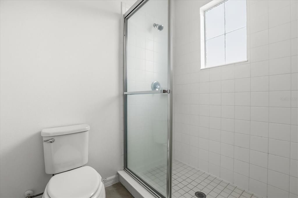 На продажу: $449,900 (4 спален, 3 ванн, 2392 Квадратных фут)