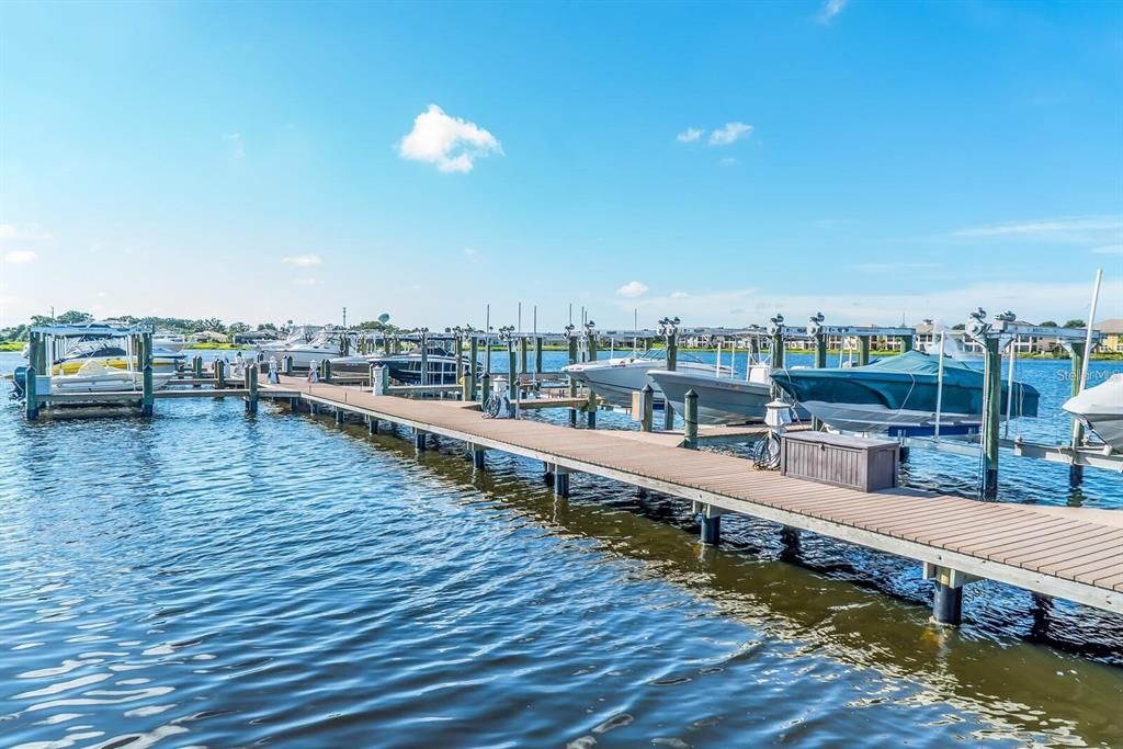 For Rent: $2,900 (3 beds, 2 baths, 1769 Square Feet)