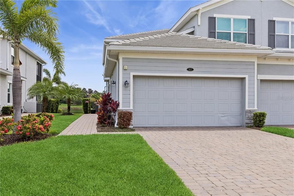 For Rent: $2,900 (3 beds, 2 baths, 1769 Square Feet)