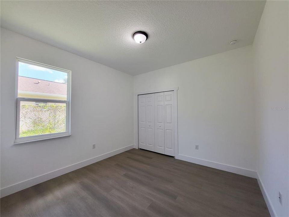 For Rent: $2,150 (3 beds, 2 baths, 1681 Square Feet)