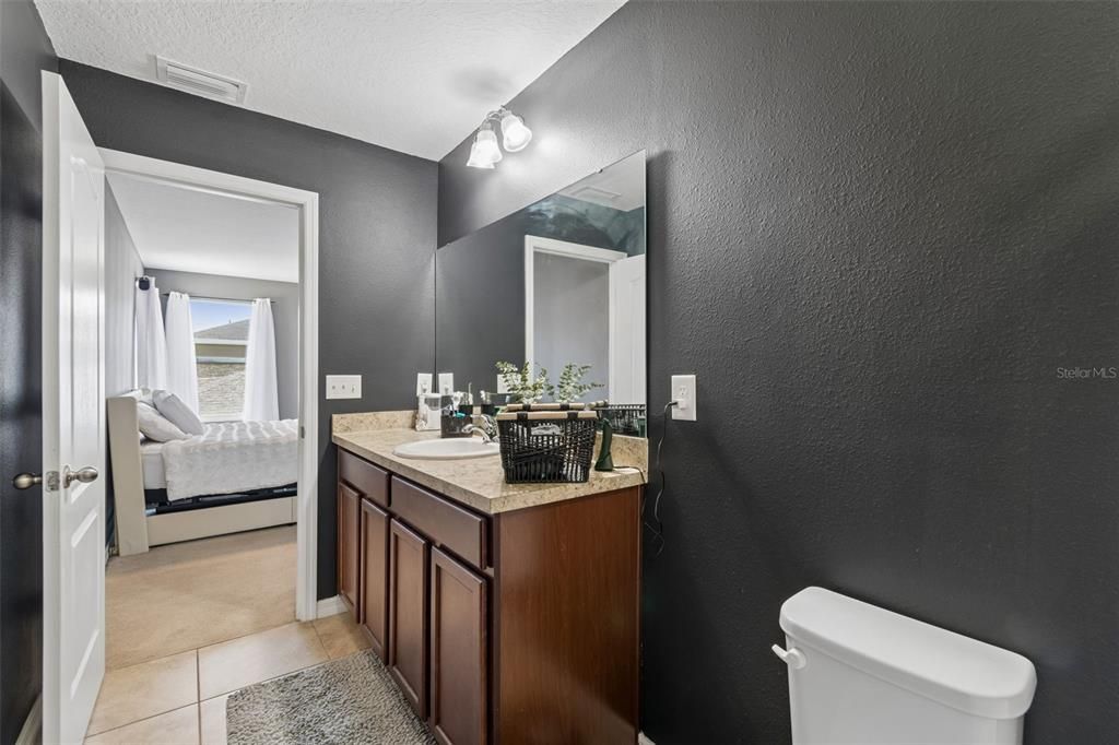 For Sale: $335,000 (3 beds, 2 baths, 1767 Square Feet)
