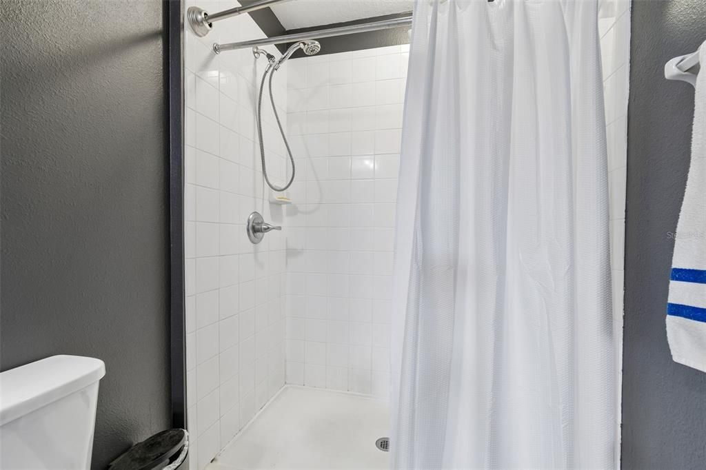 For Sale: $335,000 (3 beds, 2 baths, 1767 Square Feet)