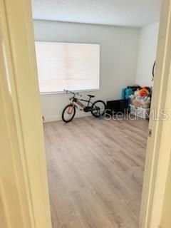 Active With Contract: $125,000 (2 beds, 2 baths, 976 Square Feet)
