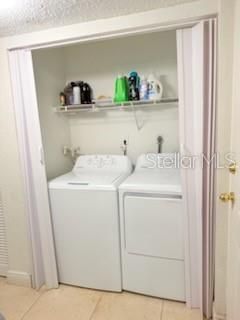 Active With Contract: $125,000 (2 beds, 2 baths, 976 Square Feet)