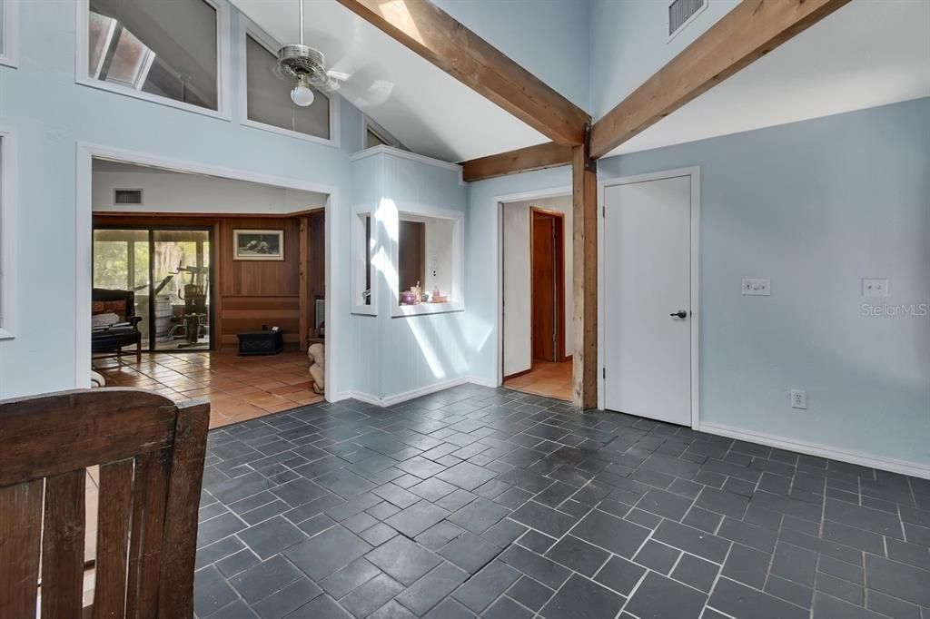 For Sale: $629,000 (3 beds, 2 baths, 3013 Square Feet)