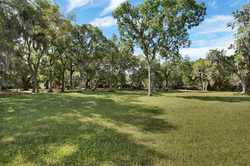 For Sale: $629,000 (3 beds, 2 baths, 3013 Square Feet)