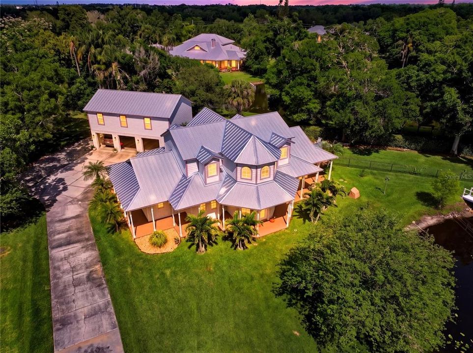 На продажу: $1,799,999 (5 спален, 4 ванн, 3568 Квадратных фут)