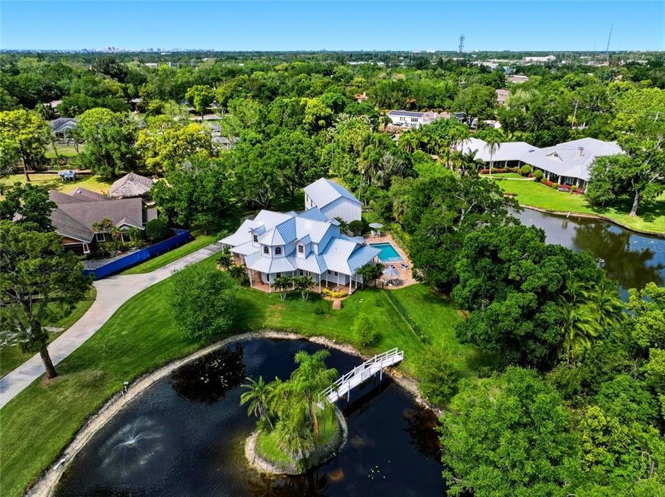 На продажу: $1,799,999 (5 спален, 4 ванн, 3568 Квадратных фут)