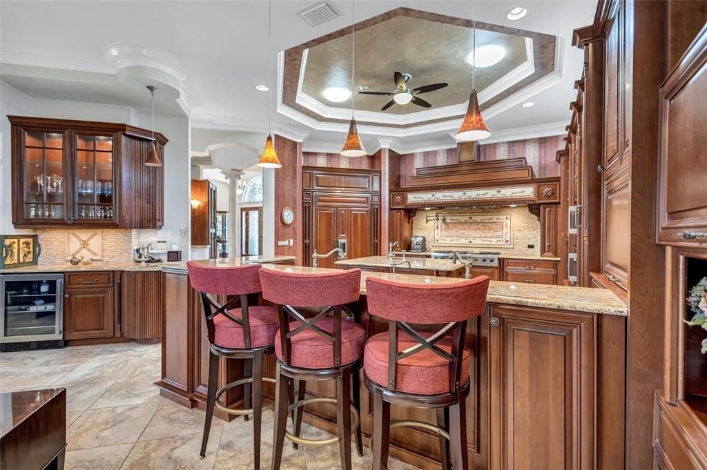 Active With Contract: $2,450,000 (5 beds, 4 baths, 5653 Square Feet)