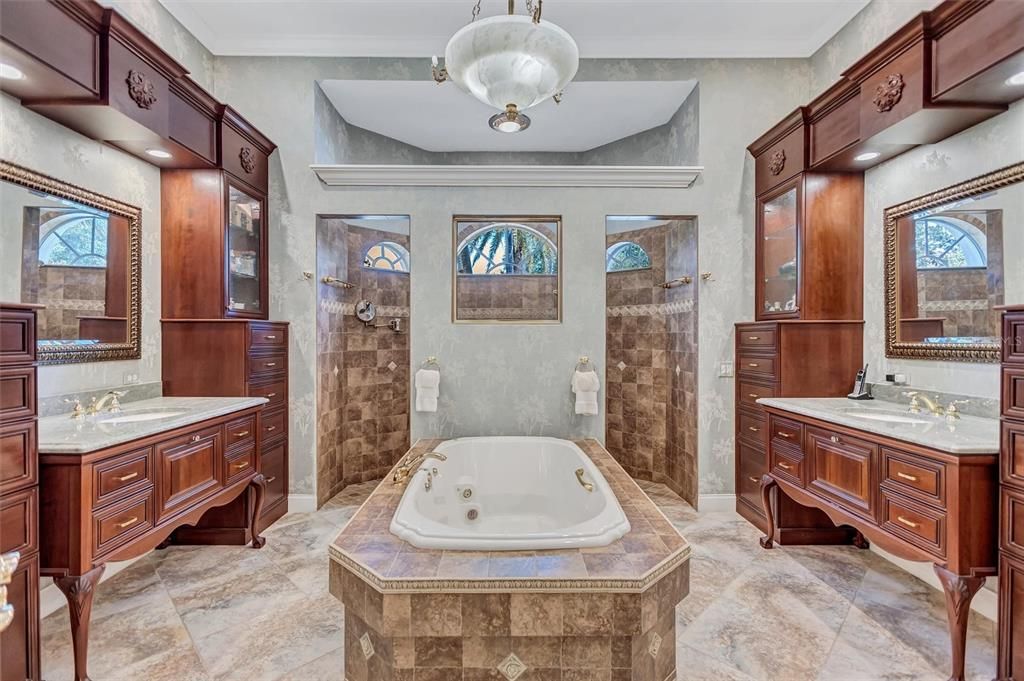 Active With Contract: $2,450,000 (5 beds, 4 baths, 5653 Square Feet)