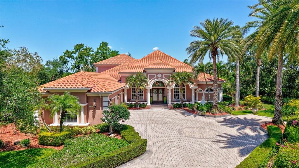 Active With Contract: $2,450,000 (5 beds, 4 baths, 5653 Square Feet)