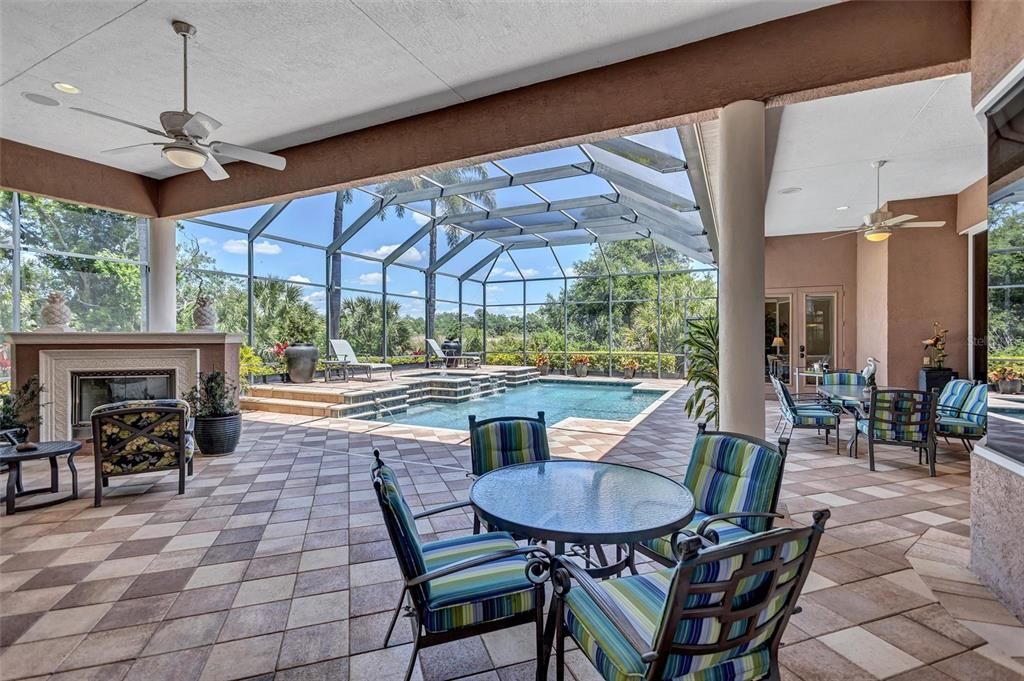 Active With Contract: $2,450,000 (5 beds, 4 baths, 5653 Square Feet)