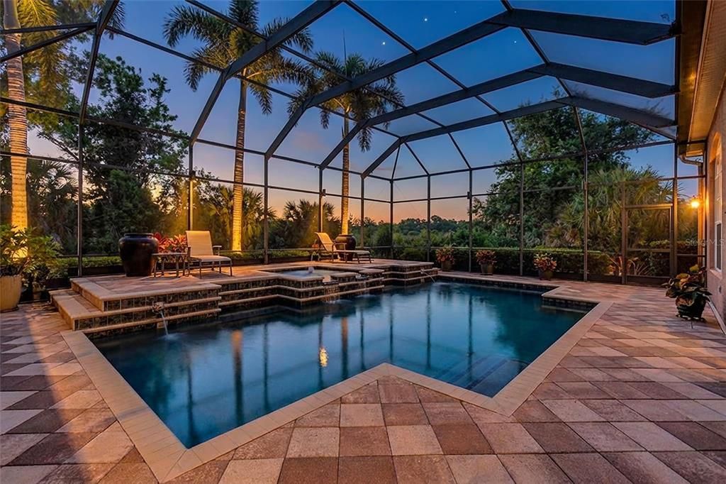 Active With Contract: $2,450,000 (5 beds, 4 baths, 5653 Square Feet)