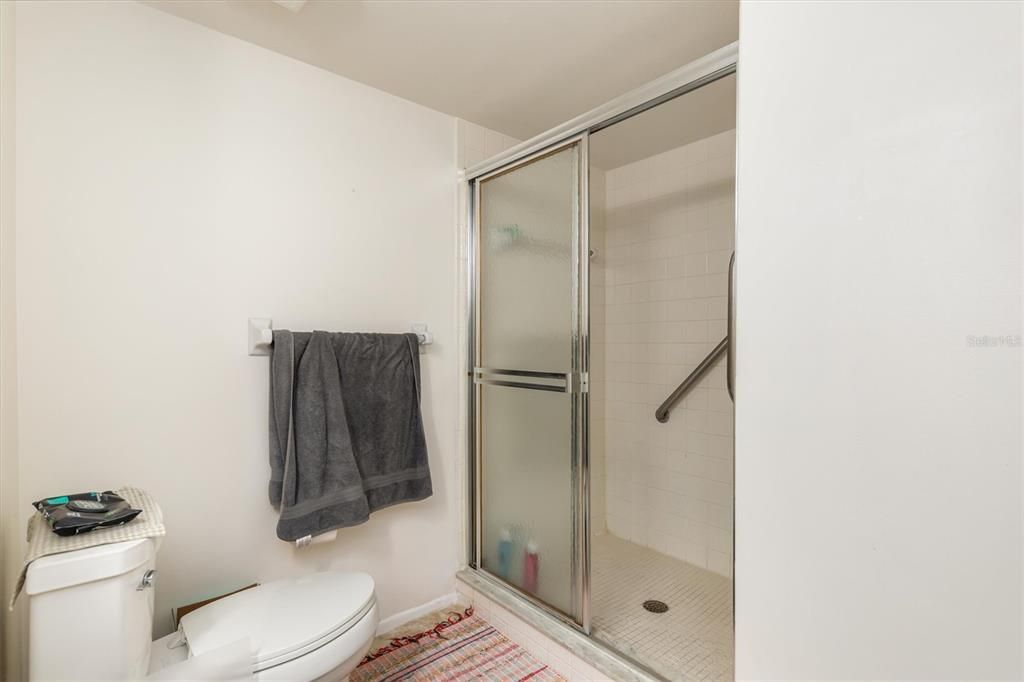En Venta: $130,000 (2 camas, 2 baños, 899 Pies cuadrados)