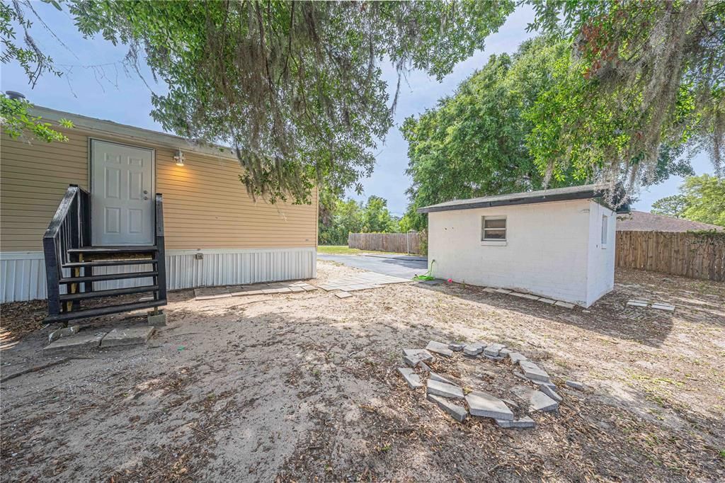 For Sale: $179,947 (3 beds, 2 baths, 1188 Square Feet)