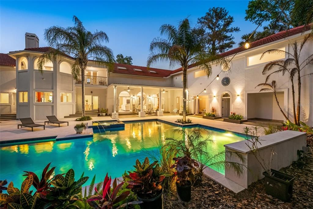 Activo con contrato: $1,800,000 (7 camas, 5 baños, 7973 Pies cuadrados)