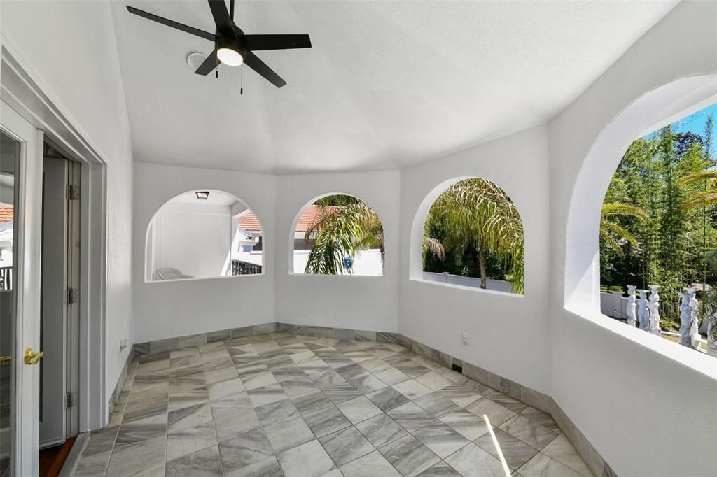 Activo con contrato: $1,800,000 (7 camas, 5 baños, 7973 Pies cuadrados)