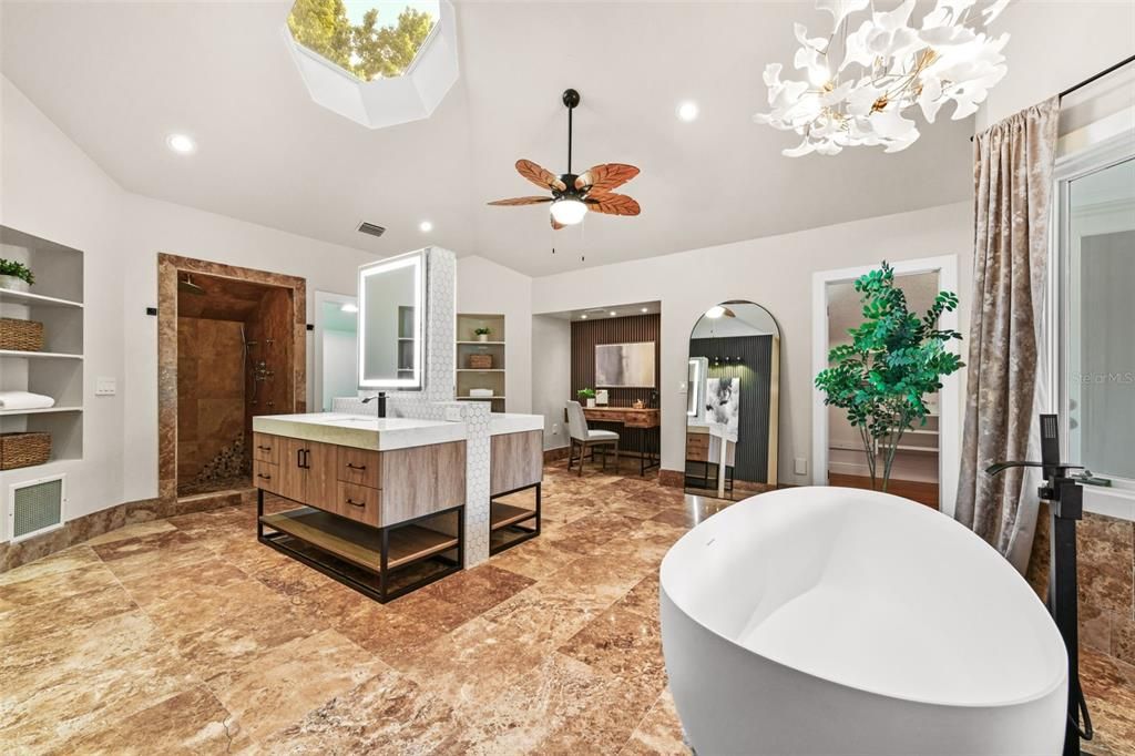 Activo con contrato: $1,800,000 (7 camas, 5 baños, 7973 Pies cuadrados)