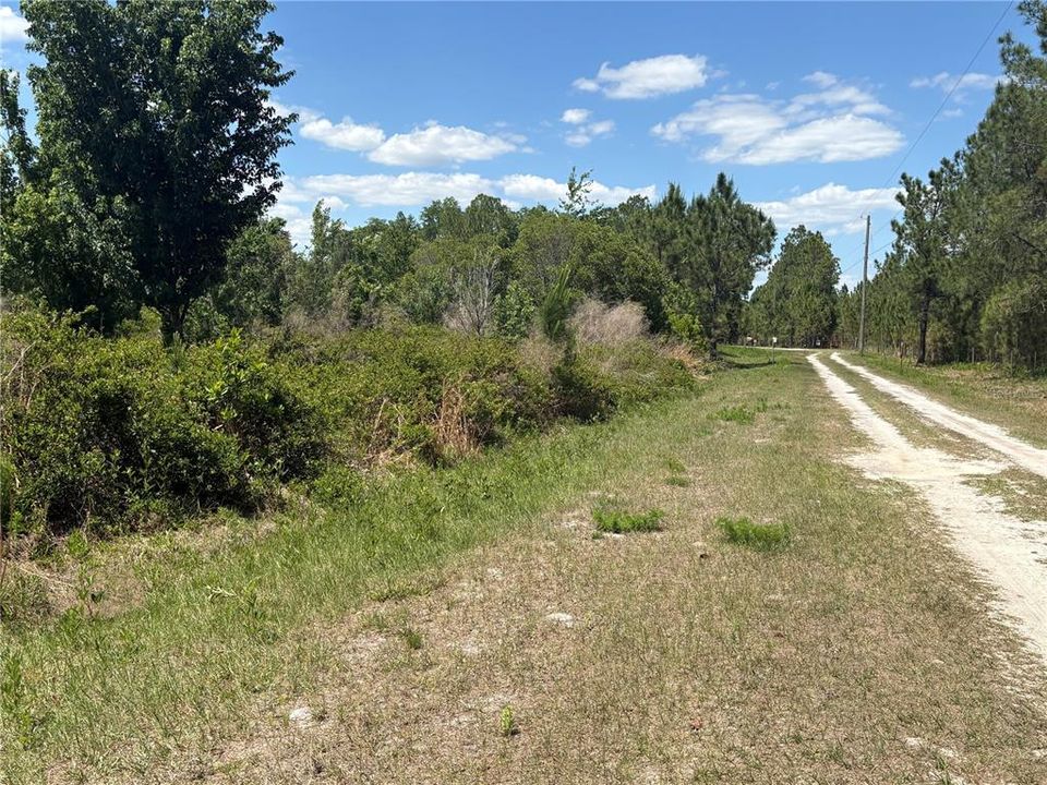 En Venta: $120,000 (1.58 acres)